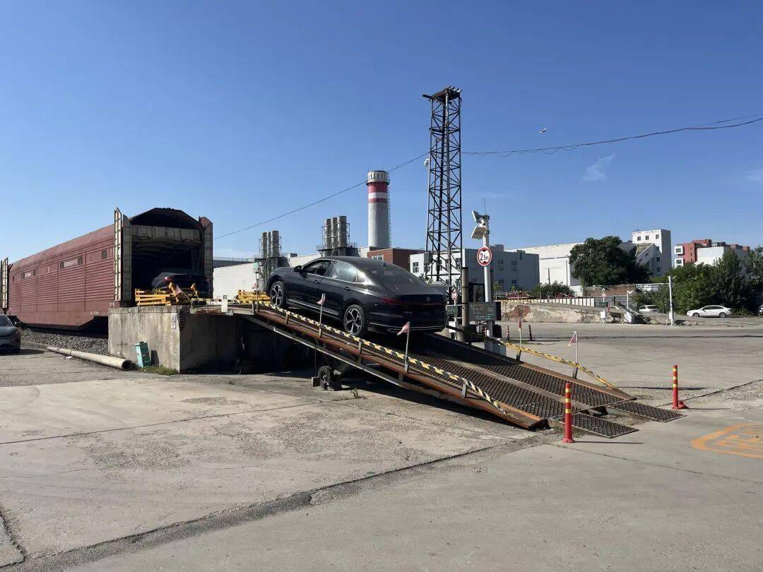 想自驾游又怕远<strong></p>
<p>云内动力股票</strong>？北京已开通29个城市火车托运汽车线路——