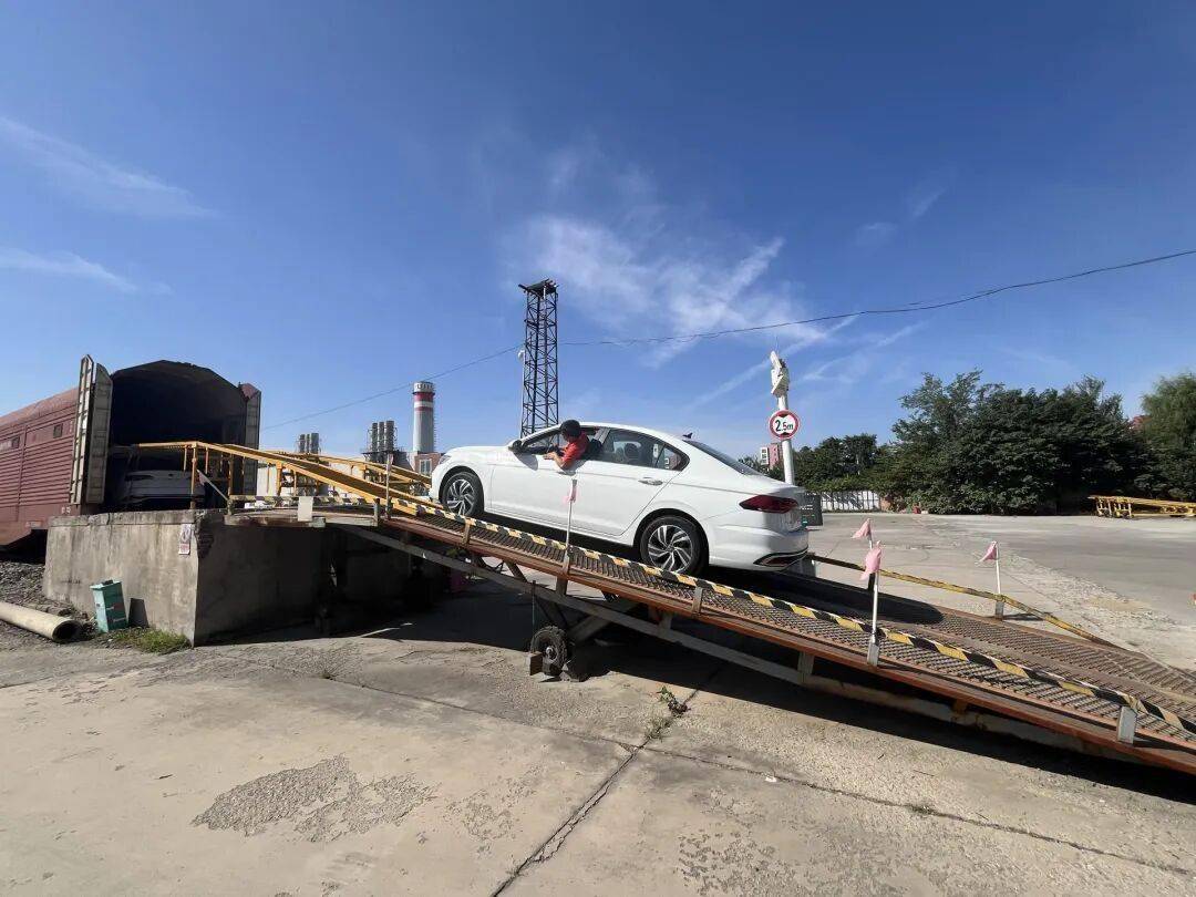 想自驾游又怕远<strong></p>
<p>云内动力股票</strong>？北京已开通29个城市火车托运汽车线路——