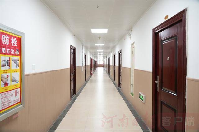 从8人间到夫妻房<strong></p>
<p>万科a股票</strong>,郑州富士康员工幸福安居“进行时”