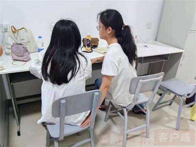 从8人间到夫妻房<strong></p>
<p>万科a股票</strong>,郑州富士康员工幸福安居“进行时”
