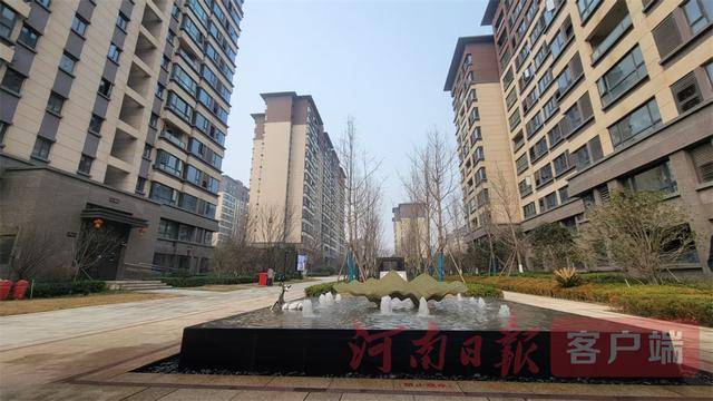 从8人间到夫妻房<strong></p>
<p>万科a股票</strong>,郑州富士康员工幸福安居“进行时”