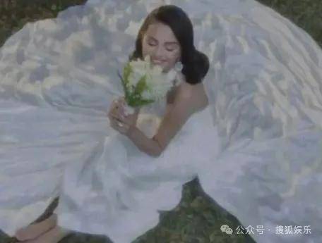 无意还是戏精?她办婚礼<strong></p>
<p>万科a股票</strong>,分手多年的他隔空说“我愿意”?