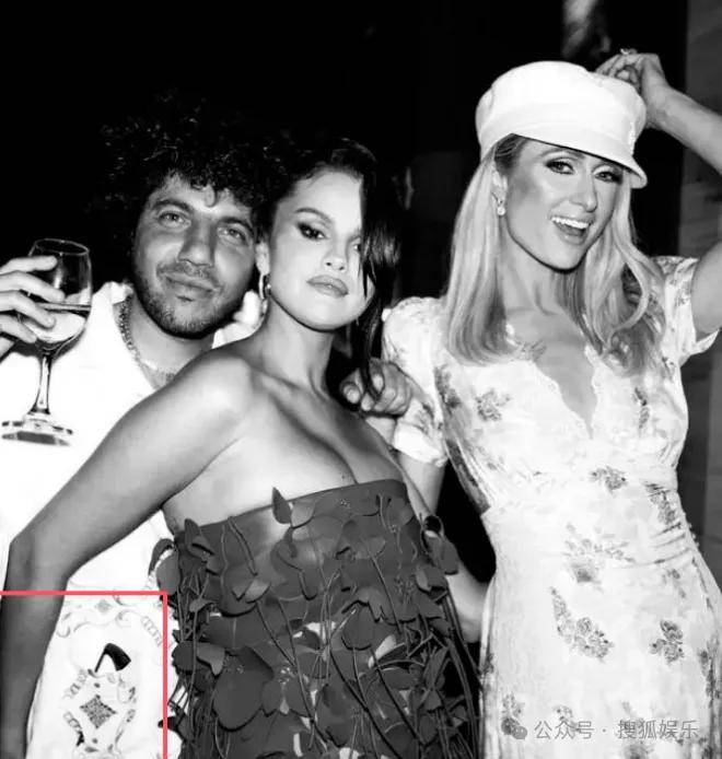 无意还是戏精?她办婚礼<strong></p>
<p>万科a股票</strong>,分手多年的他隔空说“我愿意”?