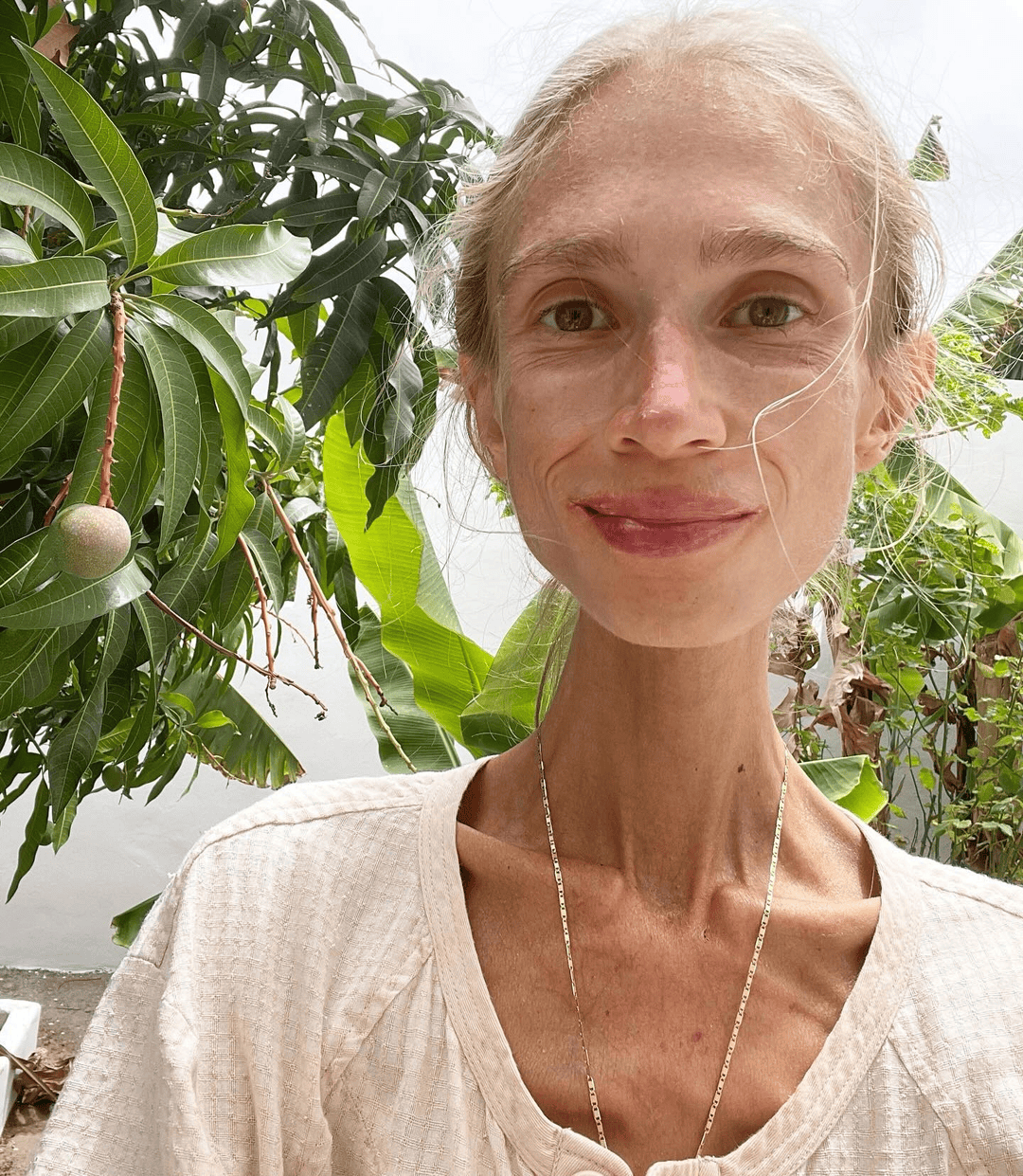 坚持只吃水果8年<strong></p>
<p>中油资本股票</strong>，27岁波兰女子巴厘岛酒店去世：体重仅22公斤，指甲变黄牙齿腐烂