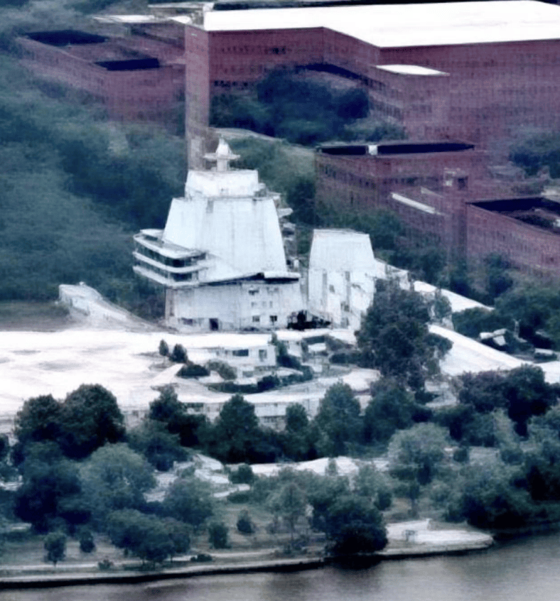 谜一样的舰岛!中国12万吨核航母外形曝光<strong></p>
<p>法拉第未来股票</strong>,比美国福特号更先进?