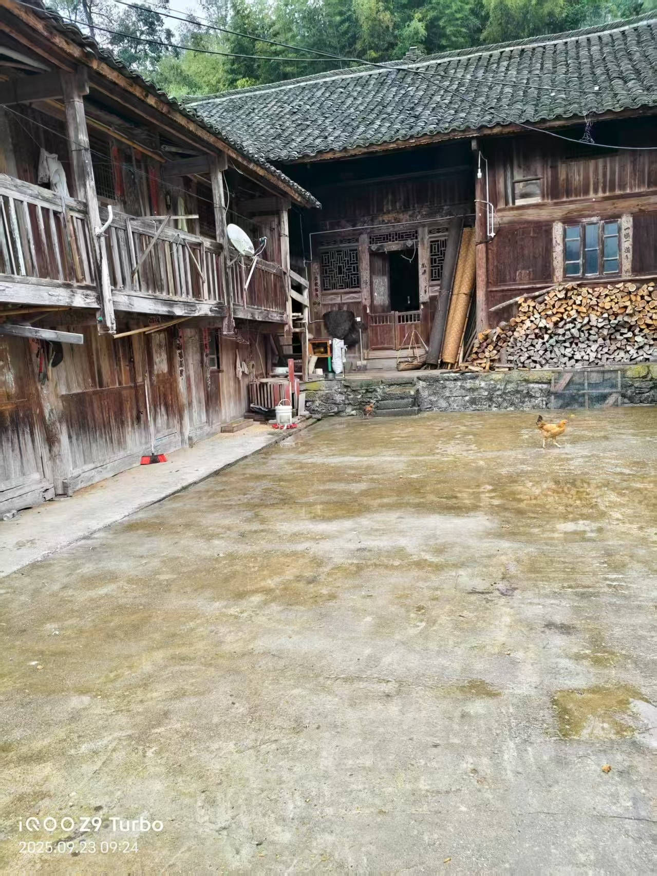 那个让老师骄傲的“调皮”班级！30年同学聚会<strong></p>
<p>格力地产股票</strong>，还伴有一封来自贵州的感谢信