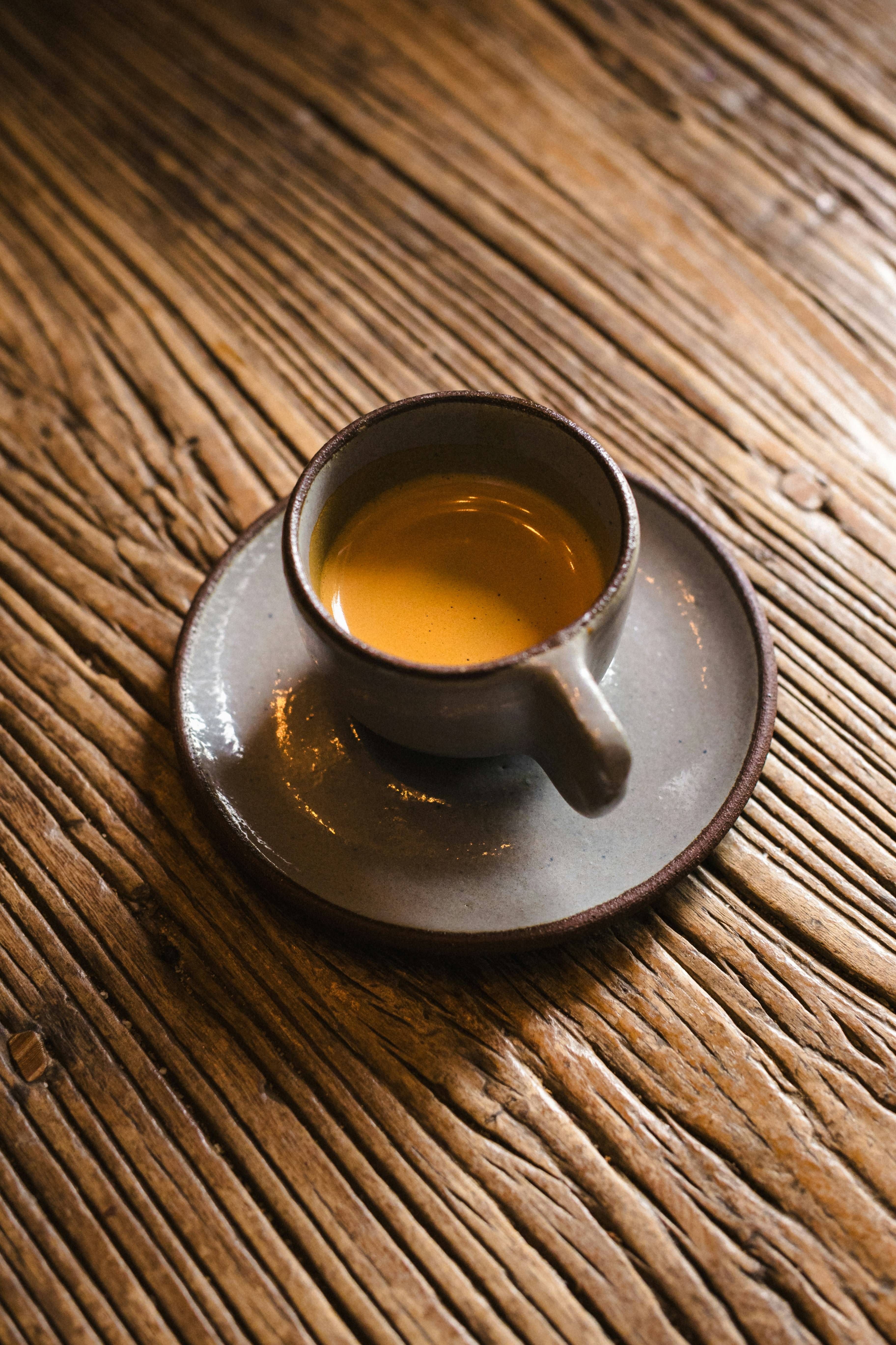 泰州早茶火了！央视曝光<strong></p>
<p>格力地产股票</strong>，15000家店排队吃！