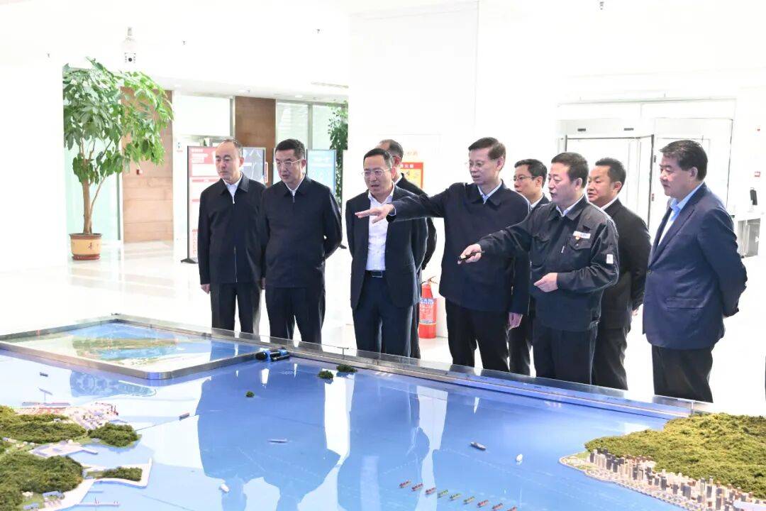 新任辽宁省委书记许昆林<strong></p>
<p>王府井股票</strong>,到大连调研