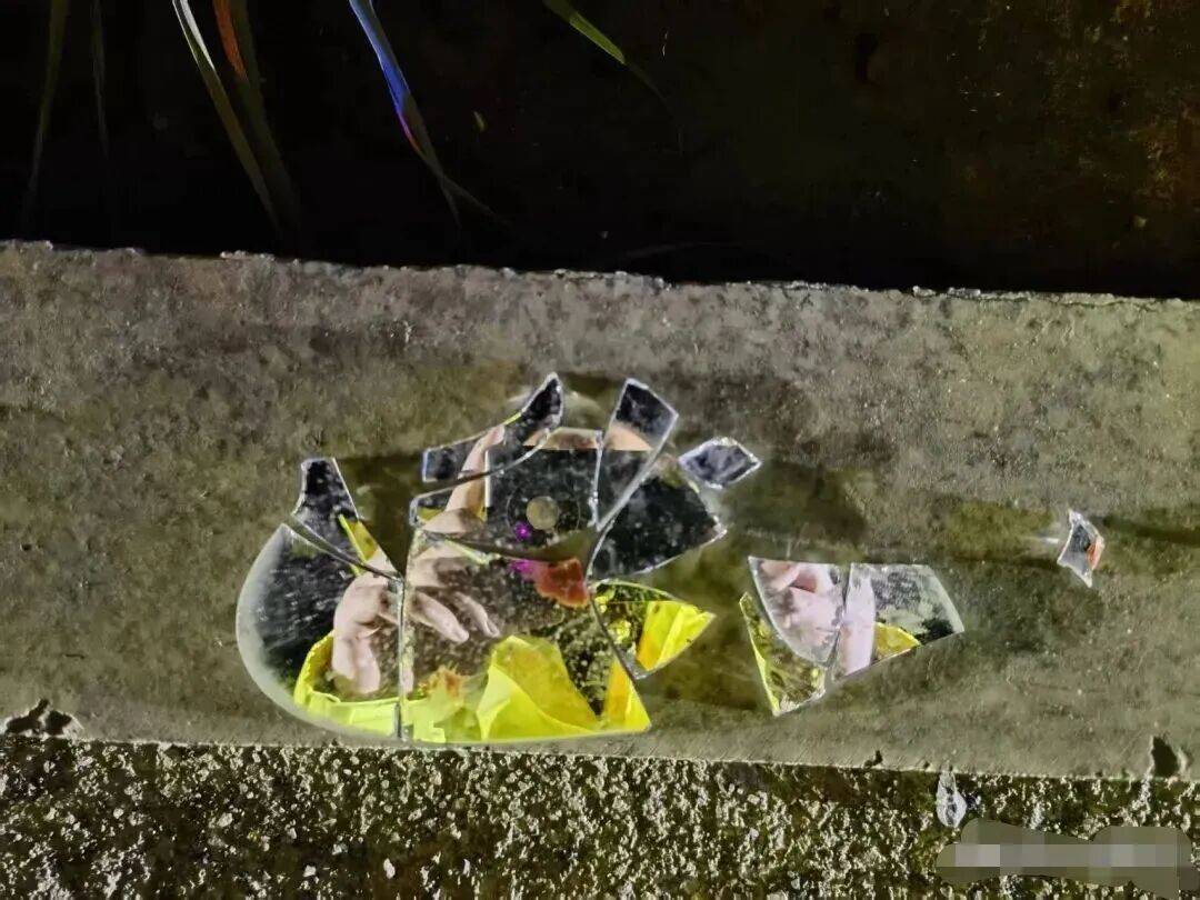 男子被撞身亡肇事者逃逸<strong></p>
<p>王府井股票</strong>,山西吕梁“10·3”肇事逃逸案破了!