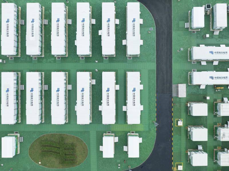 单次可储存5万度电<strong></p>
<p>王府井股票</strong>！广西一钠离子电池储能电站再扩容