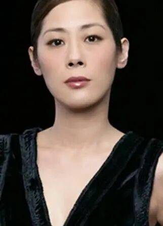 关淑怡病危:有一种叛逆<strong></p>
<p>王府井股票</strong>,叫关淑怡