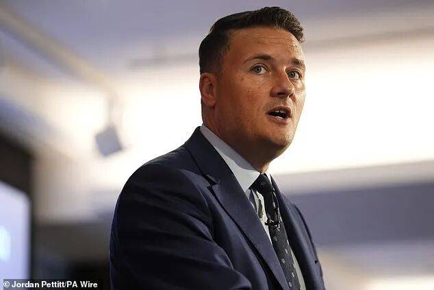 凯特患癌竟因辉瑞疫苗?伦敦4万被盗手机直飞香港<strong></p>
<p>王府井股票</strong>,比贩毒暴利产业链曝光…