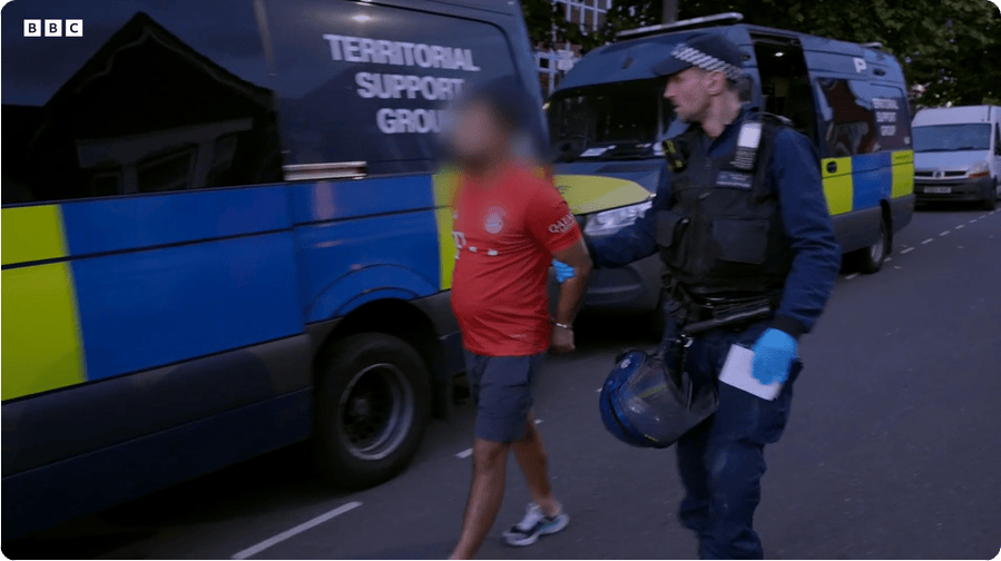 凯特患癌竟因辉瑞疫苗?伦敦4万被盗手机直飞香港<strong></p>
<p>王府井股票</strong>,比贩毒暴利产业链曝光…