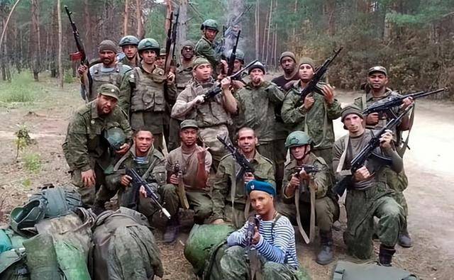 普京策划大行动！又一国2.5万大军帮俄打仗<strong></p>
<p>福耀玻璃股票</strong>，比朝军还凶猛？