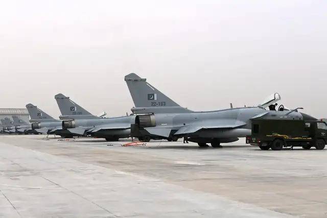 突然到来的惊喜<strong></p>
<p>福耀玻璃股票</strong>？孟加拉国表示要22亿美元购买20架歼-10CE？