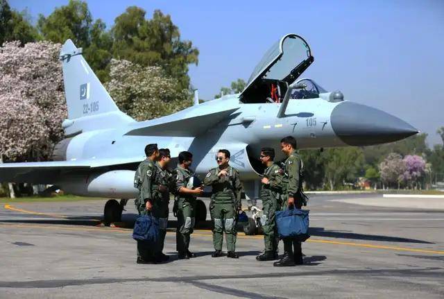 突然到来的惊喜<strong></p>
<p>福耀玻璃股票</strong>？孟加拉国表示要22亿美元购买20架歼-10CE？