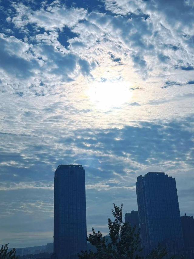 济南<strong></p>
<p>宁波银行股票</strong>，转晴！山东，转晴！好久不见的太阳，来了！