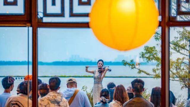 武汉这次有多火?一口气拿下3个全国前十<strong></p>
<p>宁波银行股票</strong>!