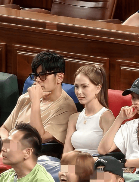 考古|昆凌现身暴瘦变化大!7年剖腹产下3娃<strong></p>
<p>宁波银行股票</strong>,从“打工妹”到“天王嫂”,她的辛苦谁懂