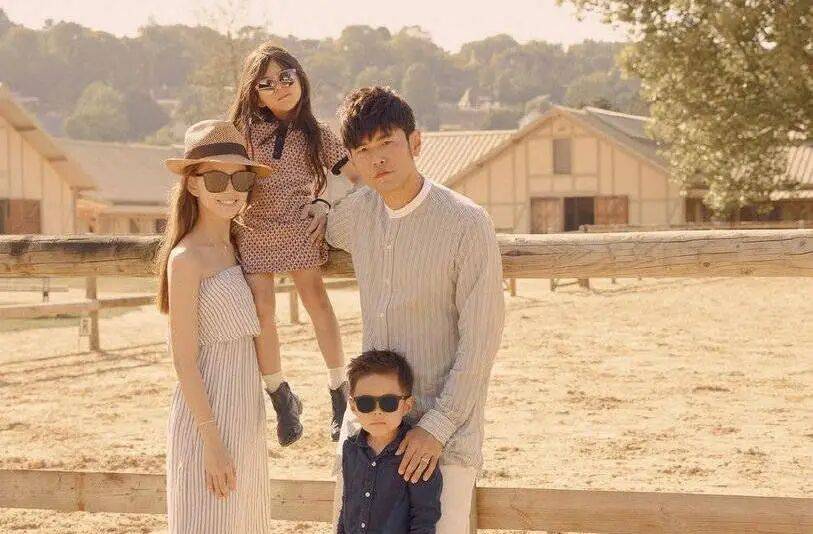 考古|昆凌现身暴瘦变化大!7年剖腹产下3娃<strong></p>
<p>宁波银行股票</strong>,从“打工妹”到“天王嫂”,她的辛苦谁懂