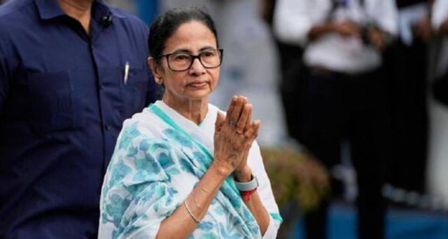 印度女医学生遭轮奸<strong></p>
<p>facebook股票</strong>,事发地首席部长:为何深夜外出?