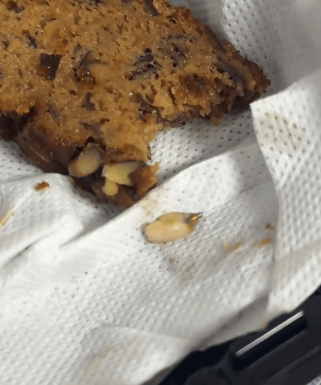 山姆枣泥核桃蛋糕吃出“一颗牙”？客服回应：很惊讶<strong></p>
<p>金安国纪股票</strong>，已反馈工厂排查