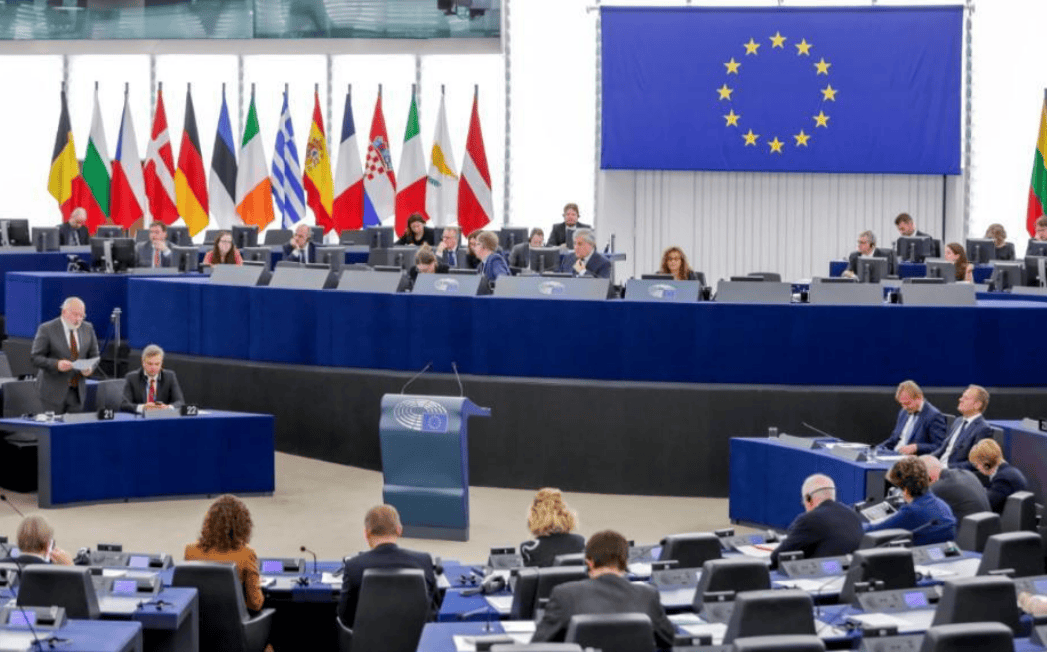 西方33国抱团取暖<strong></p>
<p>华友钴业股票</strong>，希望中国收回成命，不料中方迅速打响第二波反制！