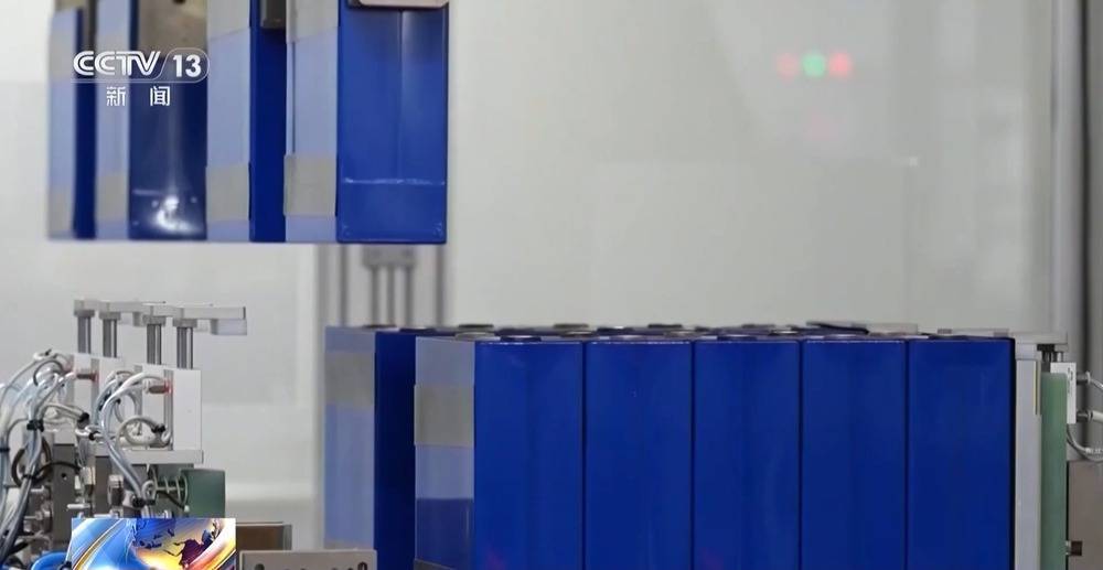 <strong></p>
<p>华友钴业股票</strong>我国科学家破解固态电池充电关键难题