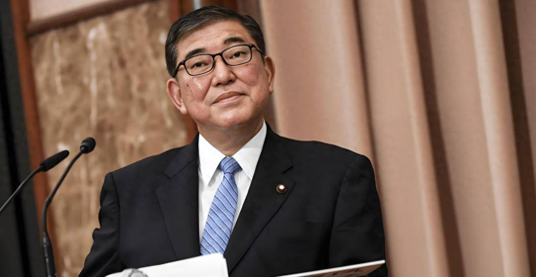 高市早苗出局<strong></p>
<p>华友钴业股票</strong>，党内政变开始！石破茂傻眼：日本这烂局最终还是得他来收拾