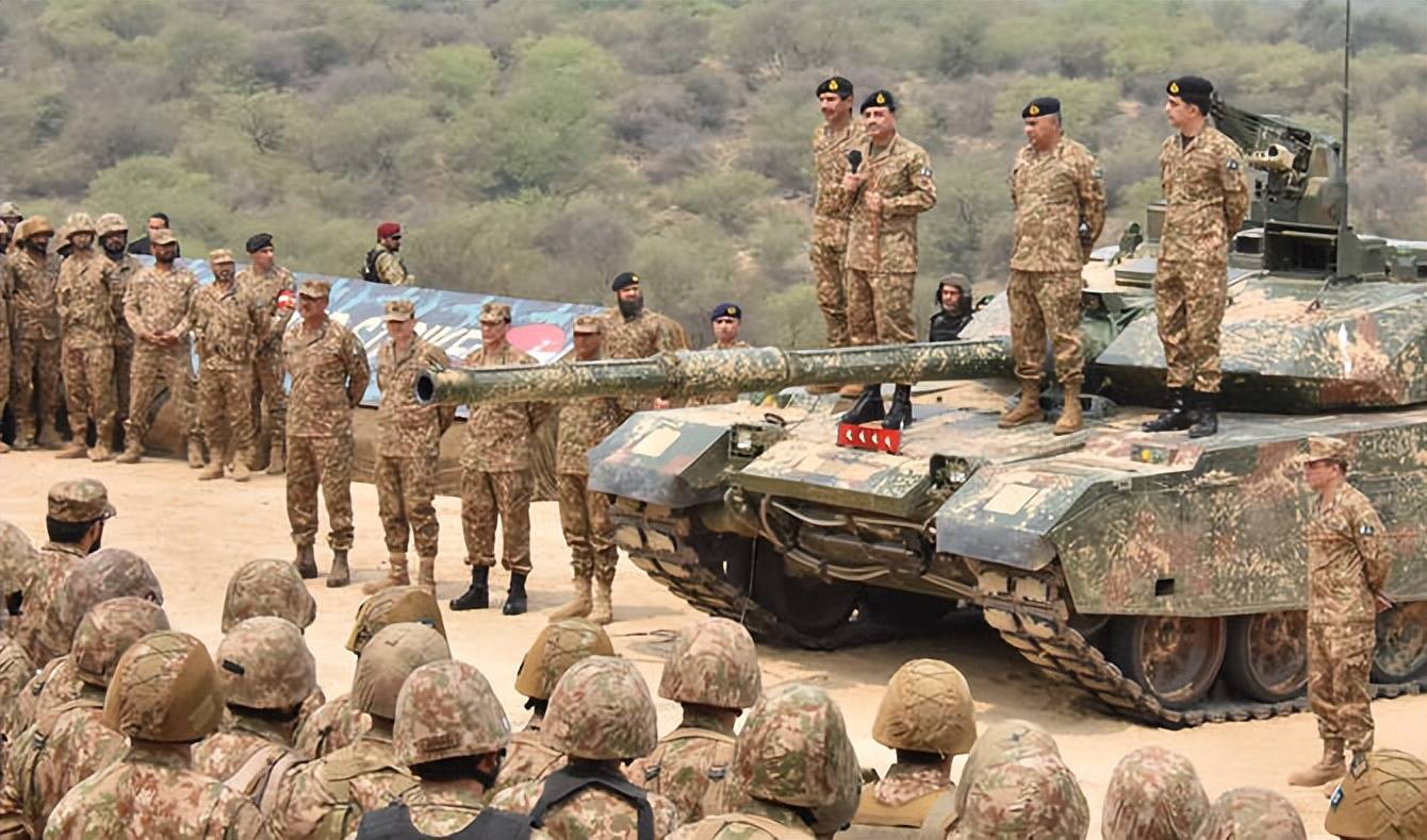 终于被巴铁打疼了<strong></p>
<p>赛为智能股票</strong>,阿富汗将袭击枭龙和歼-10,特朗普喊话他要管