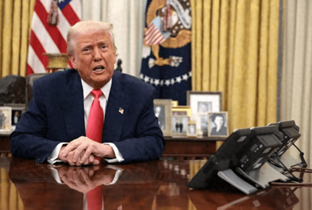 泽连斯基刚下飞机天塌了<strong></p>
<p>赛为智能股票</strong>,美俄煲2.5小时电话粥,到手的战斧没了