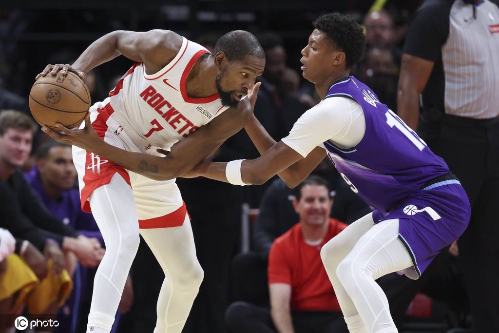 杜兰特降薪续约意义深远 火箭老总缔造完美休赛期<strong></p>
<p>网易股票</strong>?