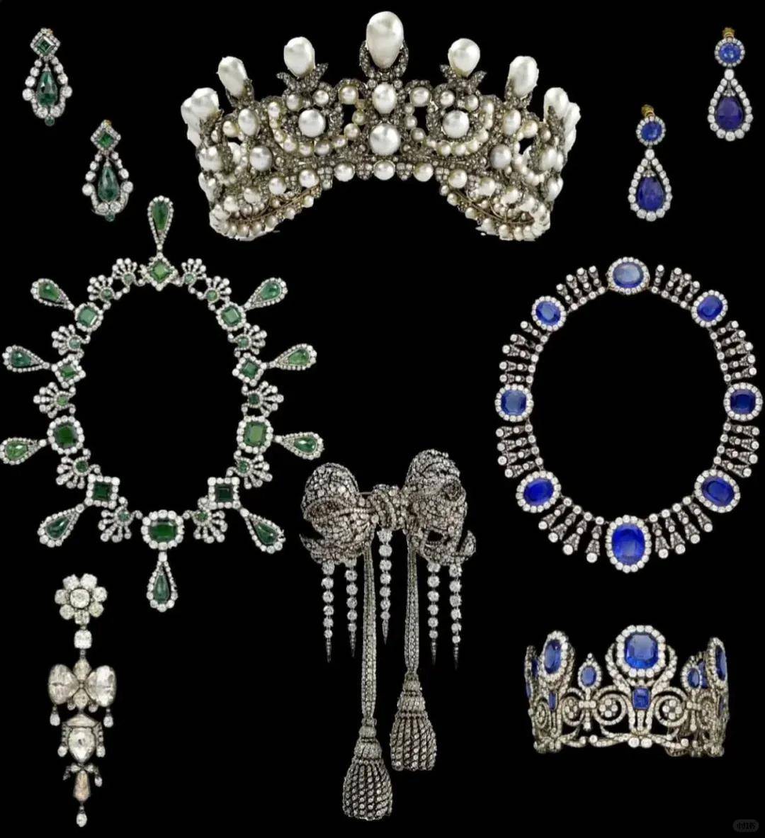 卢浮宫被盗的珠宝中<strong></p>
<p>贝因美股票</strong>,有拿破仑送给妻子的爱情信物