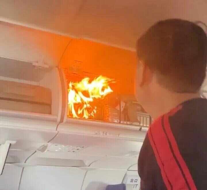 飞行途中乘客行李内锂电池自燃引发起火<strong></p>
<p>贝因美股票</strong>!国航公布赔偿方案:经济舱每人200元、公务舱300元