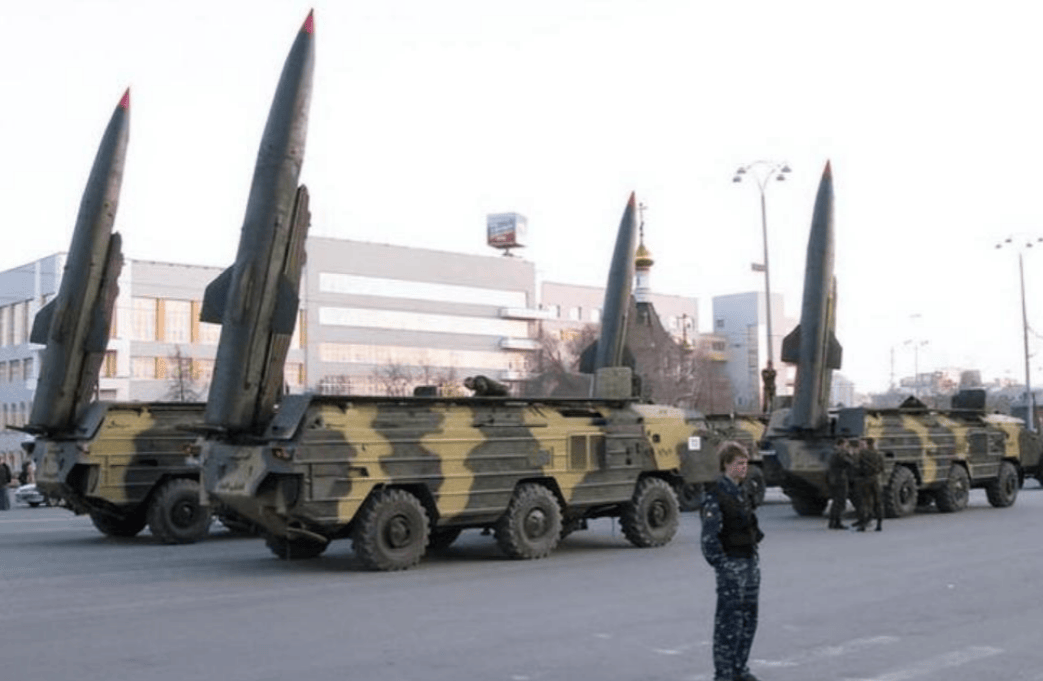 运20突降莫斯科<strong></p>
<p>股票指数</strong>，美媒大为紧张，普京说的秘密武器，难道要来了？