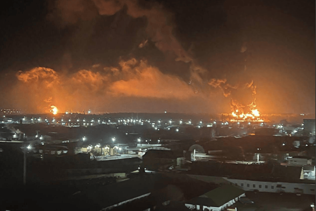 美国不给战斧拉倒<strong></p>
<p>海澜之家股票</strong>，乌克兰搬出先进导弹，陆海空联合轰炸俄罗斯