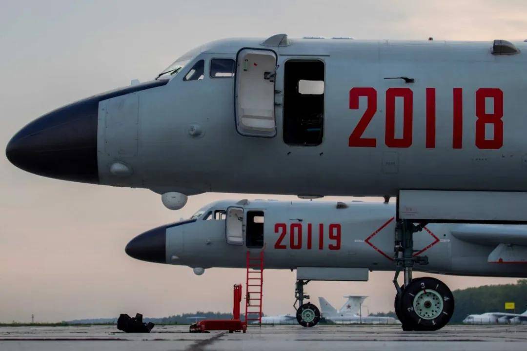 军迷热议<strong></p>
<p>海澜之家股票</strong>!《舰载武器》曝光四发轰-6改进方案:航程14000公里?