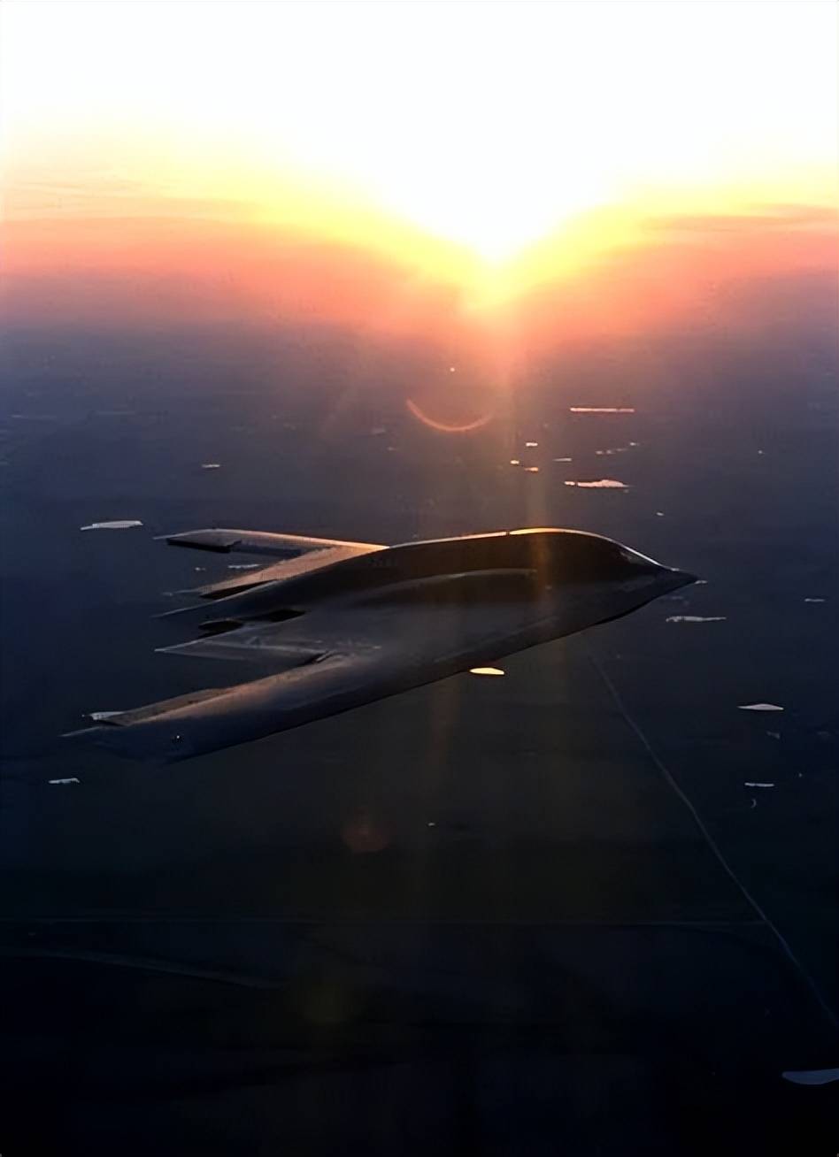 军迷热议<strong></p>
<p>海澜之家股票</strong>!《舰载武器》曝光四发轰-6改进方案:航程14000公里?