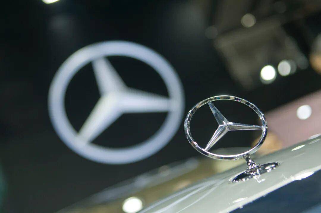 目标30000人离职！德国奔驰实施大规模裁员计划<strong></p>
<p>海澜之家股票</strong>，三季度销量同比下滑12%