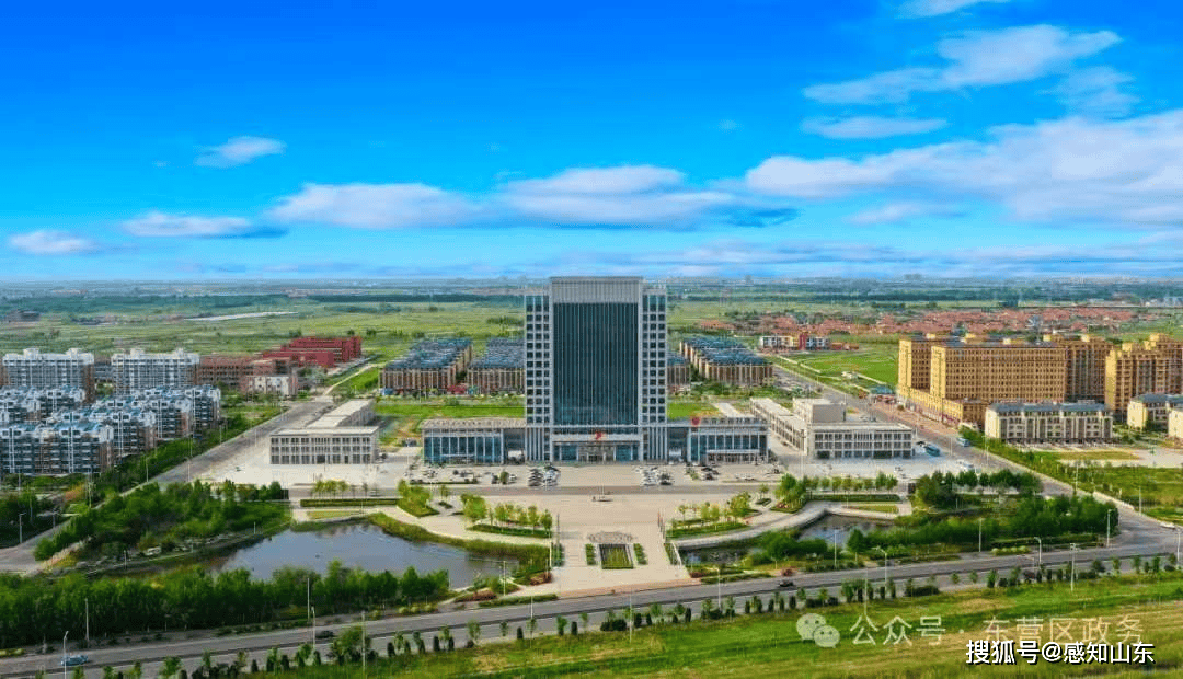 山东东营市一镇政府大楼过于“气派”被质疑超标准<strong></p>
<p>君正集团股票</strong>,镇政府回应:非自建,只租7层