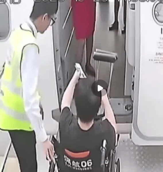 郑智化为用词不当致歉<strong></p>
<p>昆仑万维股票</strong>，但他想要尊严没有错