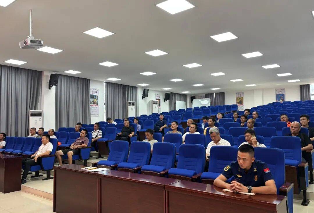 训考结合砺精兵<strong></p>
<p>延华智能股票</strong>！高新区微型消防站技能培训暨考核顺利举行