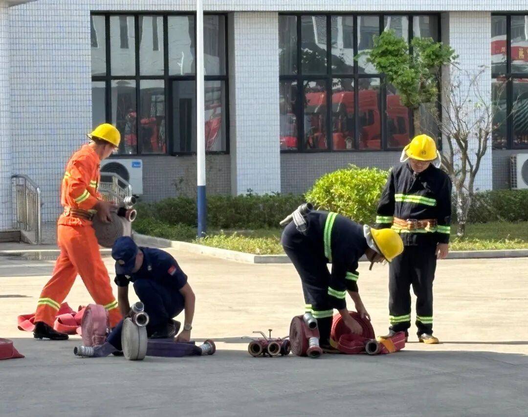 训考结合砺精兵<strong></p>
<p>延华智能股票</strong>！高新区微型消防站技能培训暨考核顺利举行