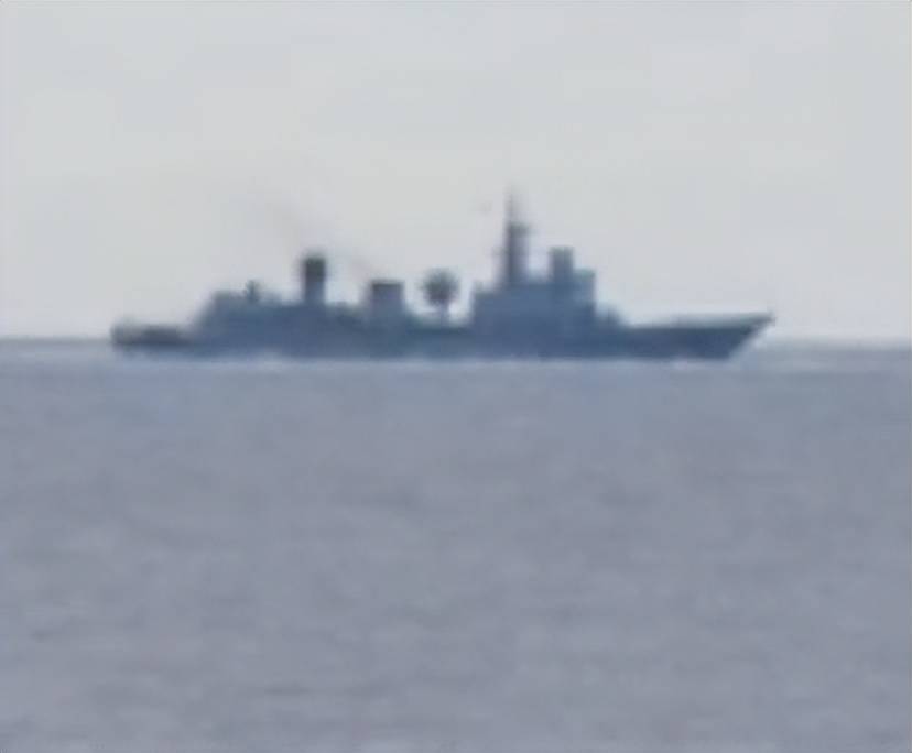 美军再度遭遇耻辱时刻:中国海军6艘战舰包围<strong></p>
<p>蓝思科技股票</strong>,815舰插入南海演习