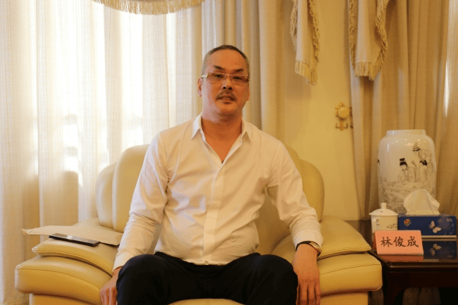 成都路桥95后美女董事长林晓晴的神秘父亲<strong></p>
<p>中国能建股票</strong>，终于曝光了？