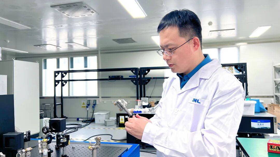 认真学习贯彻党的二十届四中全会精神<strong></p>
<p>中国能建股票</strong>！来听听他们怎么说