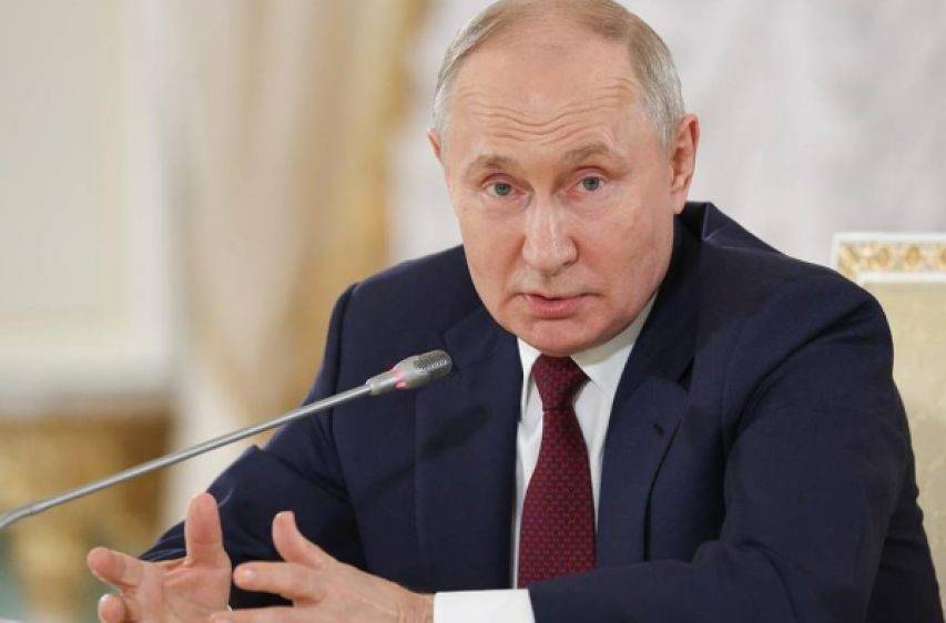 俄方没想到:冻结俄几千亿美元的西方<strong></p>
<p>久其软件股票</strong>,连中方船只都不敢上,乖乖放行!泽连斯基愿望恐要落空?