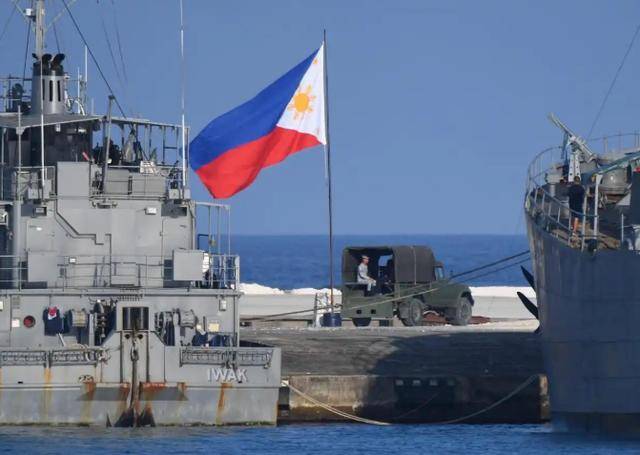 美媒:越南在南海4年造21座岛<strong></p>
<p>久其软件股票</strong>!菲律宾成试错样本?中方早有打算