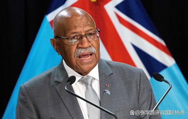 与华建交50周年当天<strong></p>
<p>久其软件股票</strong>,这国大使窜访台湾,这件事中方得要一个说法