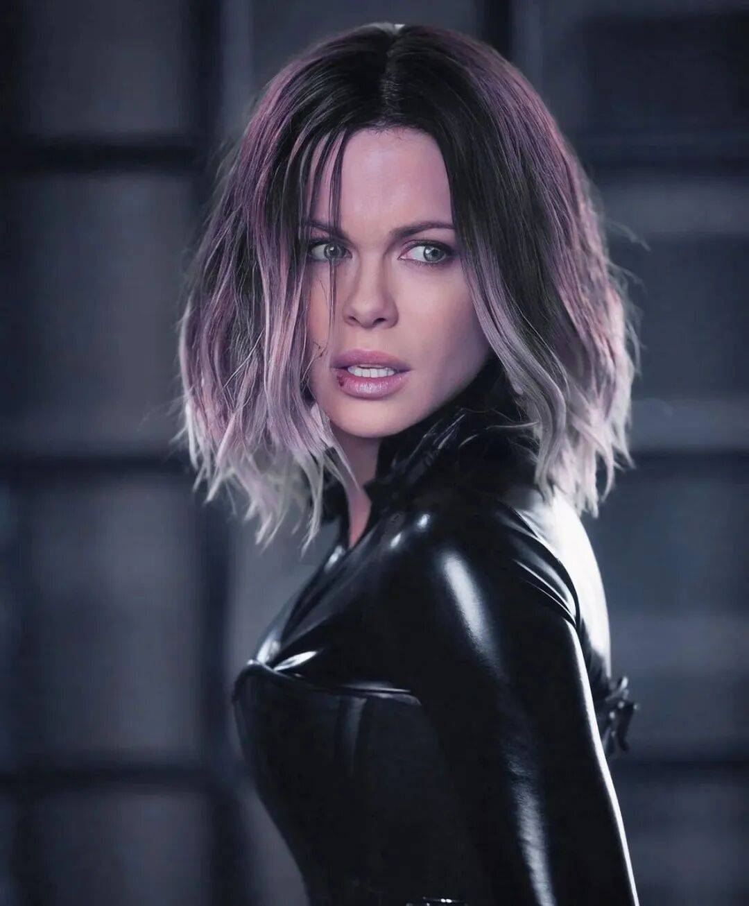 最美吸血鬼如今瘦成骷髅<strong></p>
<p>久其软件股票</strong>?《珍珠港》女主究竟怎么了?